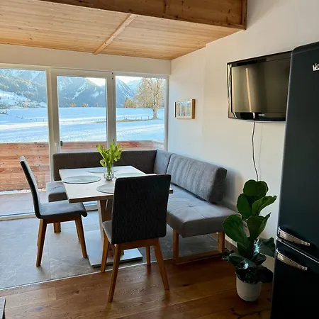 Haus Landzauber * 람자우 암 다흐스타인